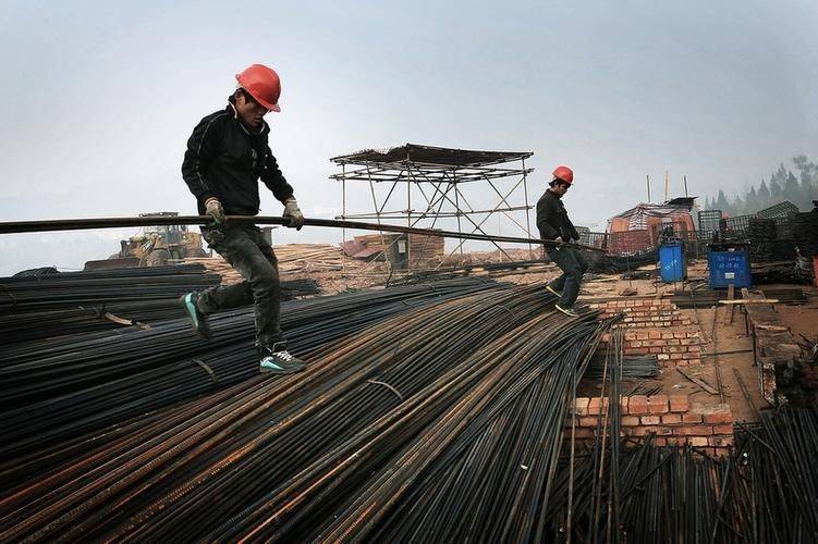 科技重塑建筑未来，智能钢筋工引领新时代招聘风潮