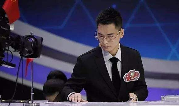 王峰比赛全攻略，参与及提升竞技技能步骤指南