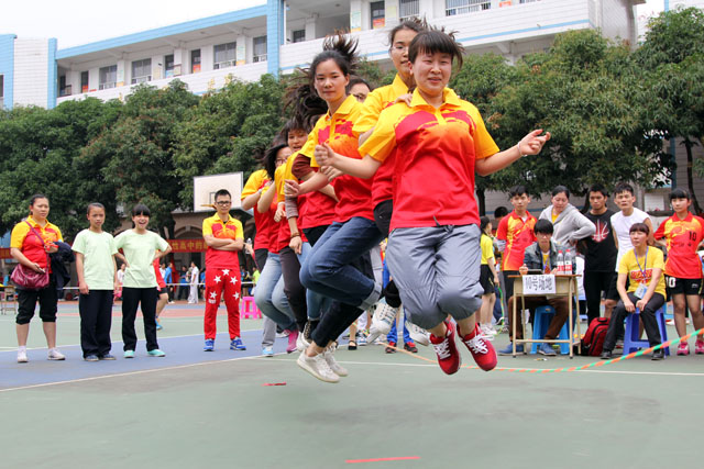 热血沸腾的赛场瞬间，跳绳比赛精彩瞬间图片回顾
