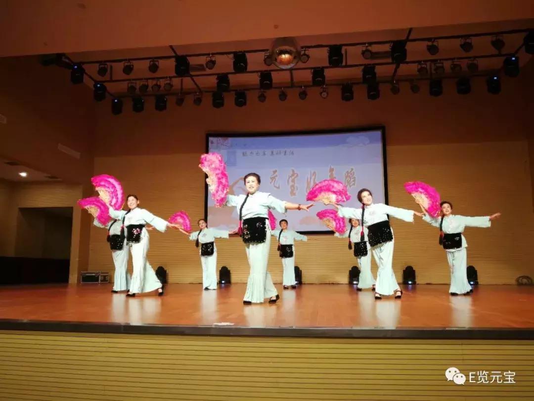 辽宁丹东演员的日常趣事与精彩瞬间
